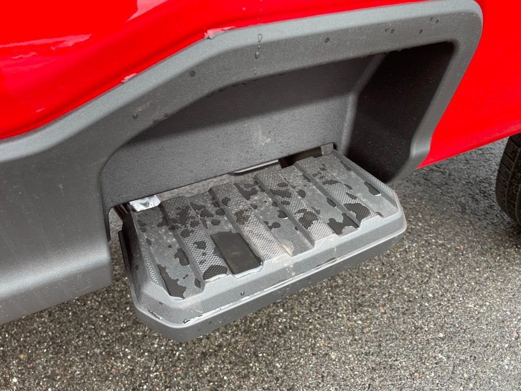 New 2026 Ford F250 XL w/ XL Chrome Package image 15