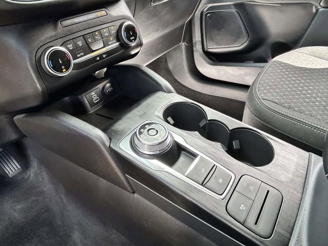 Used 2025 Ford Escape Active AWD/4WD image 16
