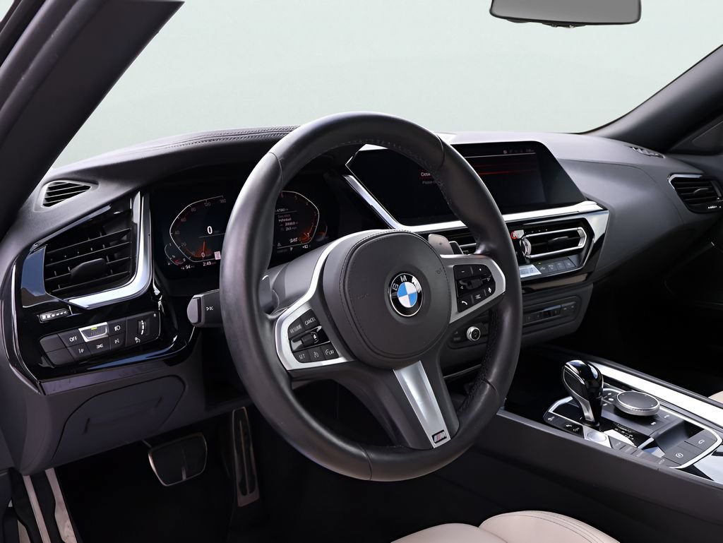 Used 2019 BMW Z4 sDrive30i w/ M Sport Package RWD image 19