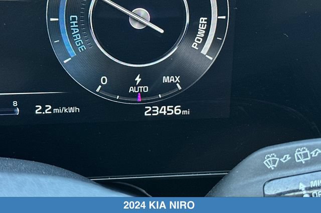 Used 2024 Kia Niro Wind FWD image 28