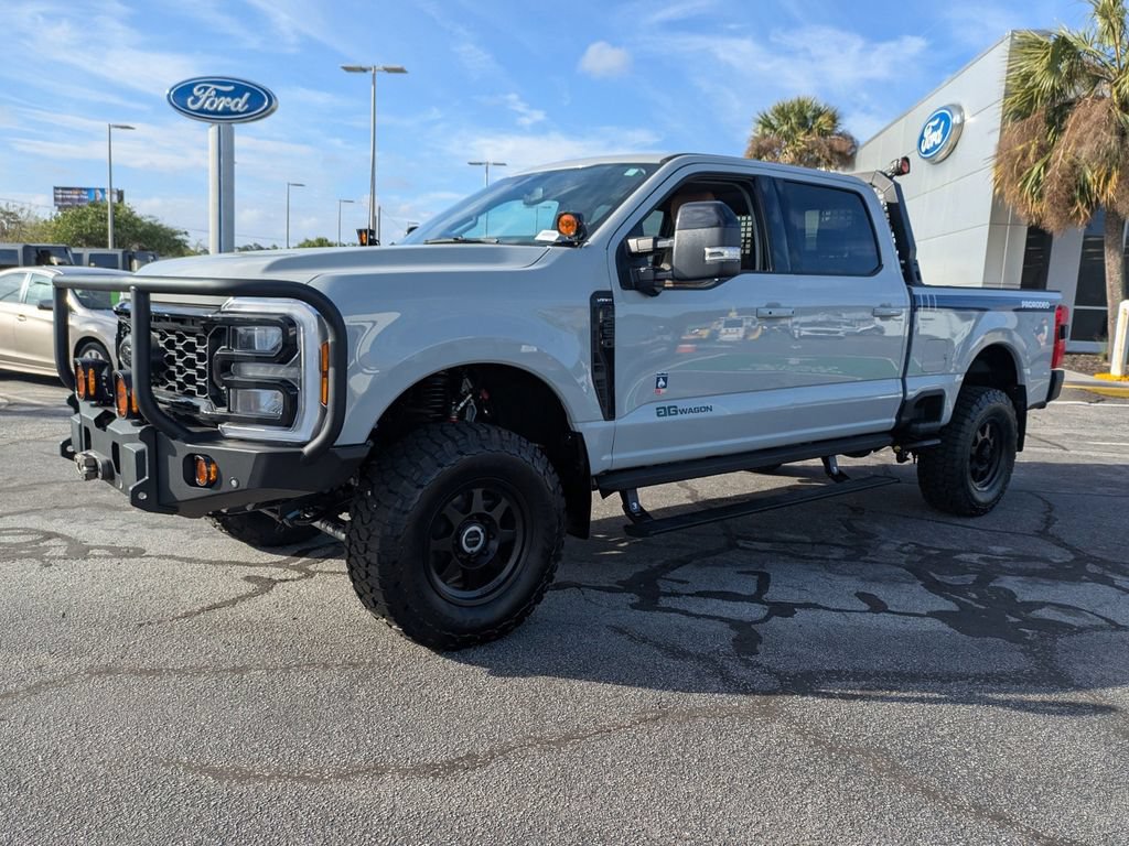New 2026 Ford F250 Lariat w/ Black Appearance Package AWD/4WD image 8