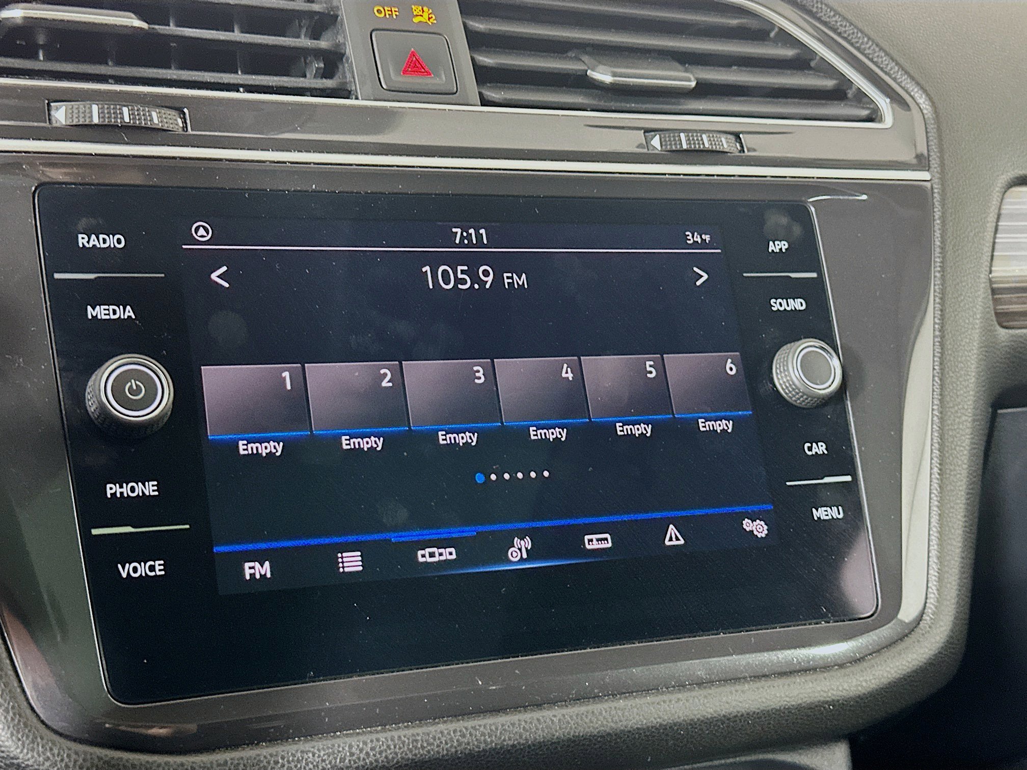 Used 2024 Volkswagen Tiguan Wolfsburg Edition image 19