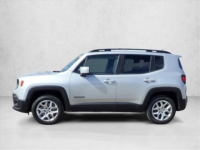 Used 2015 Jeep Renegade Latitude AWD/4WD image 2