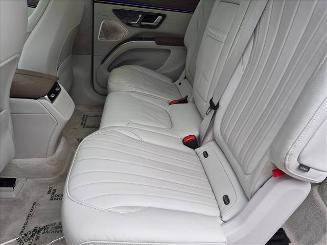 Used 2023 Mercedes-Benz EQS 450+ SUV image 19