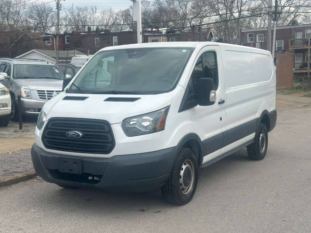 Used 2017 Ford Transit 250 130 Low Roof image 3