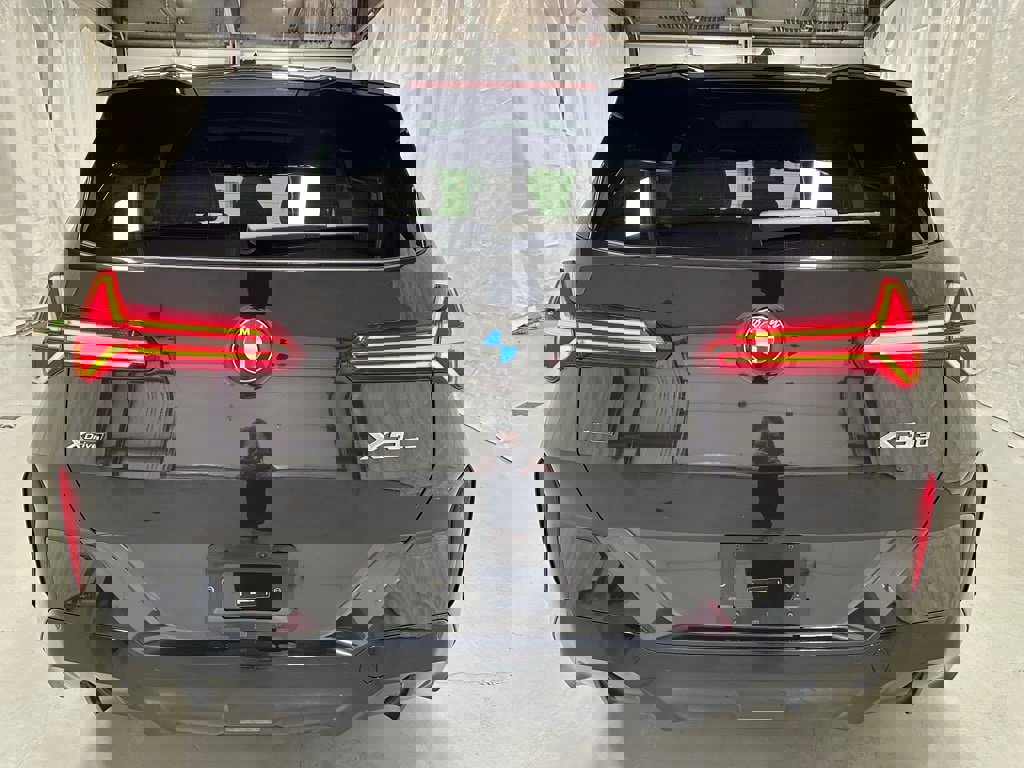 Used 2025 BMW X3 xDrive30i w/ M Sport Package image 6