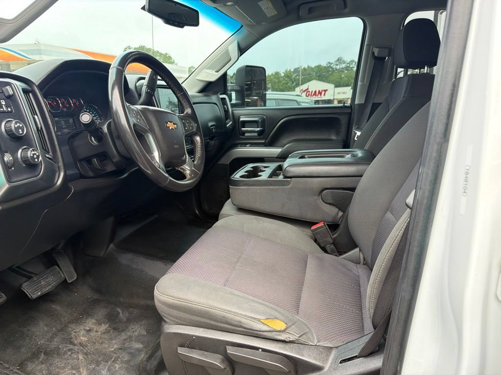 Used 2018 Chevrolet Silverado 2500 LT w/ Z71 Package, Off-Road AWD/4WD image 9