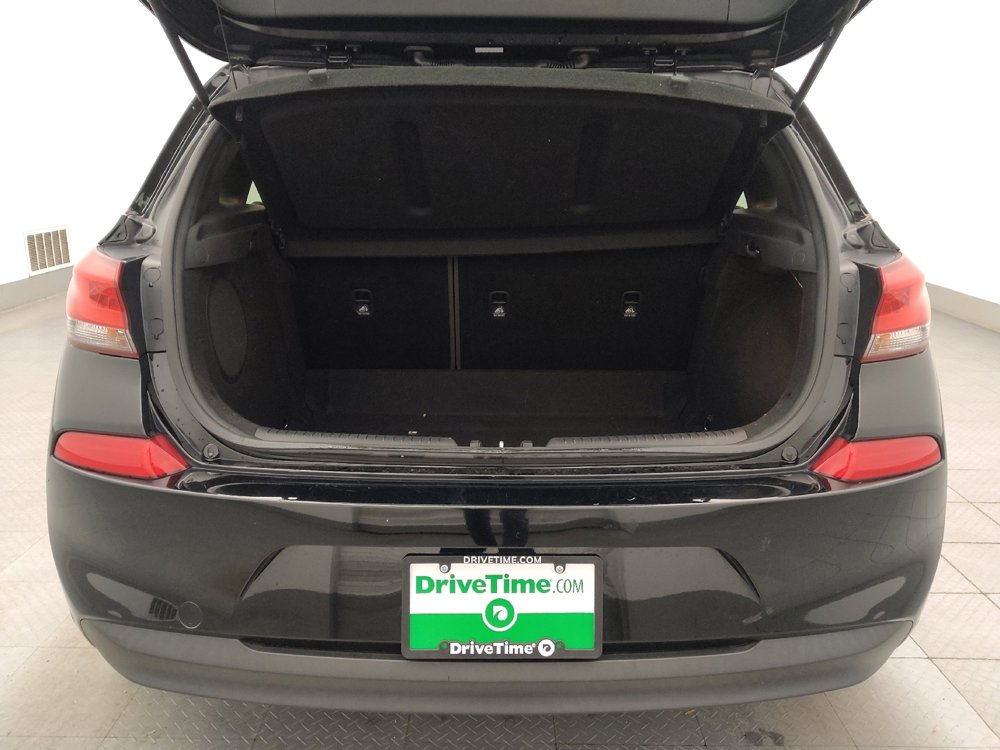 Used 2018 Hyundai Elantra GT w/ Tech Package 03 image 29