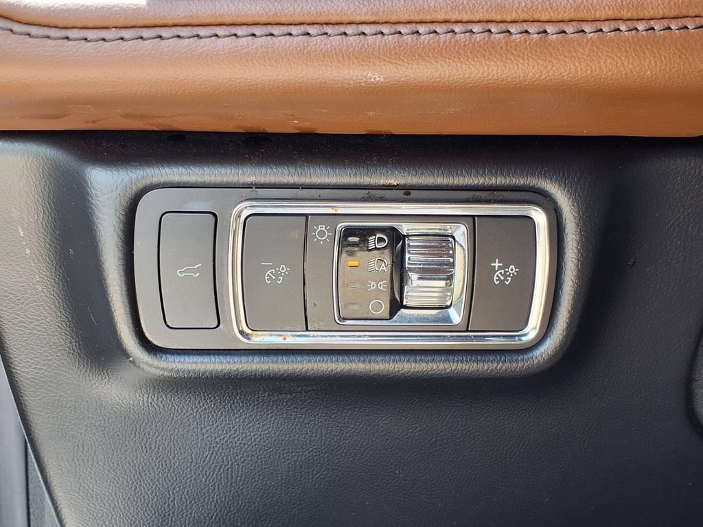 Used 2022 Lincoln Aviator Reserve w/ Elements Package Plus RWD image 22