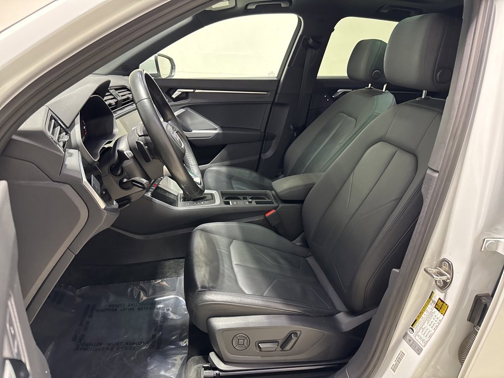 Used 2022 Audi Q3 2.0T Premium image 12