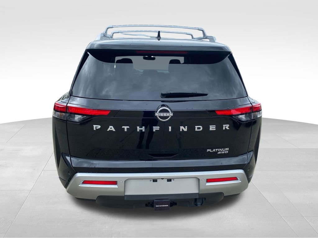 Used 2025 Nissan Pathfinder Platinum w/ Cargo Package AWD/4WD image 4