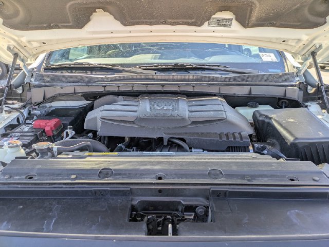 Used 2024 Nissan Titan PRO-4X w/ Pro-4x Utility Package AWD/4WD image 13