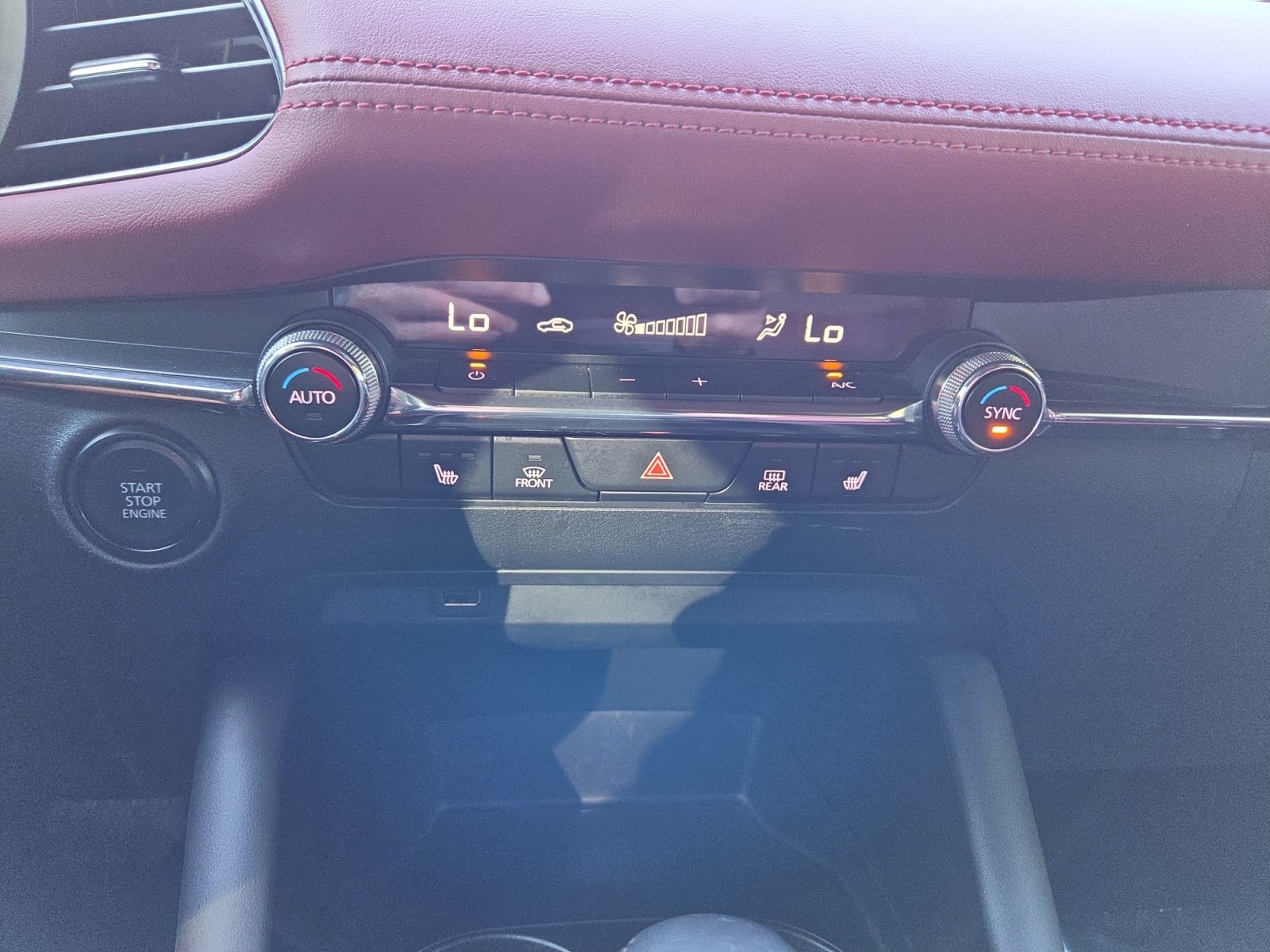 Used 2021 MAZDA MAZDA3 s FWD image 12
