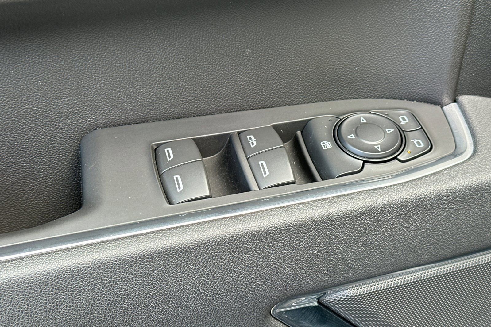 Used 2026 GMC Sierra 1500 Elevation w/ LPO, Elevation Black Package RWD image 12