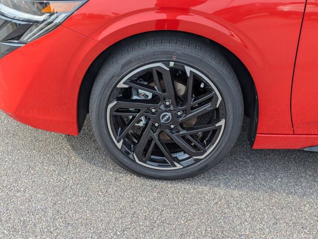 New 2026 Nissan Sentra SR w/ SR Premium Package FWD image 10