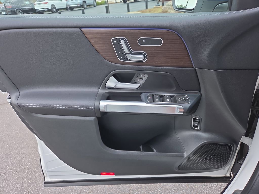 Used 2026 Mercedes-Benz GLB 250 GLB 250 image 19