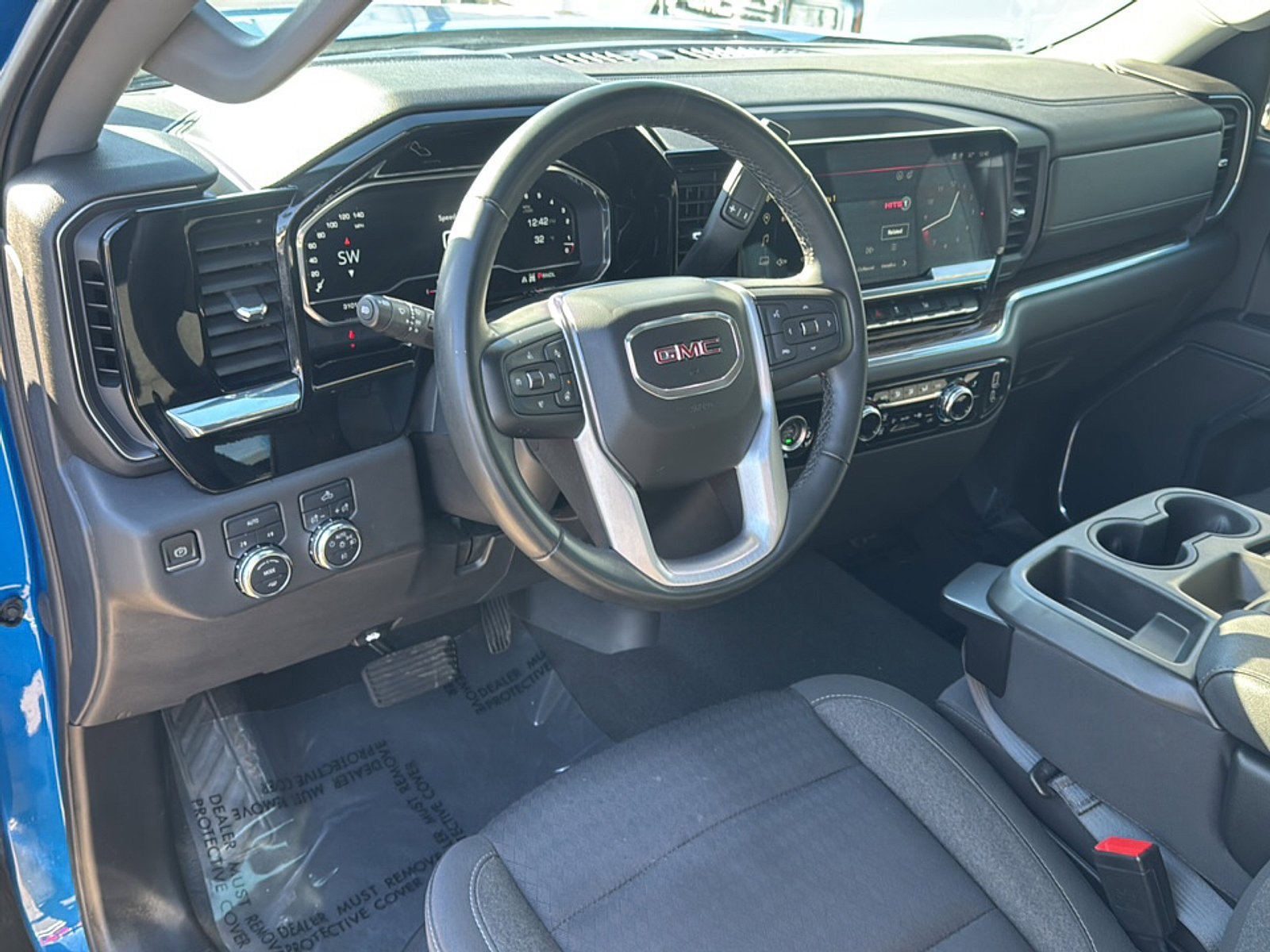 Used 2023 GMC Sierra 1500 Elevation image 10