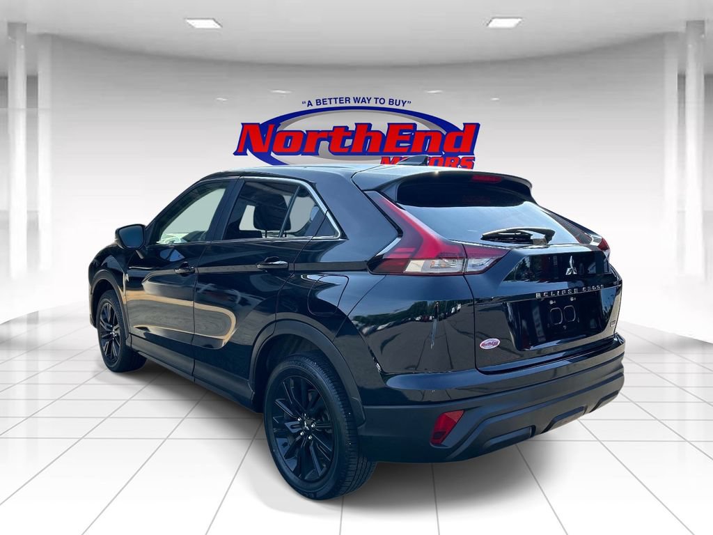 Used 2024 Mitsubishi Eclipse Cross LE AWD/4WD image 6