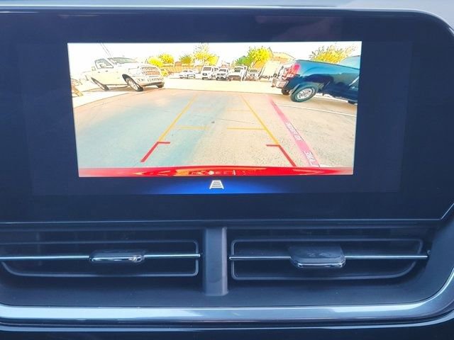 Used 2024 Chevrolet Trax RS w/ Sunroof Package image 7