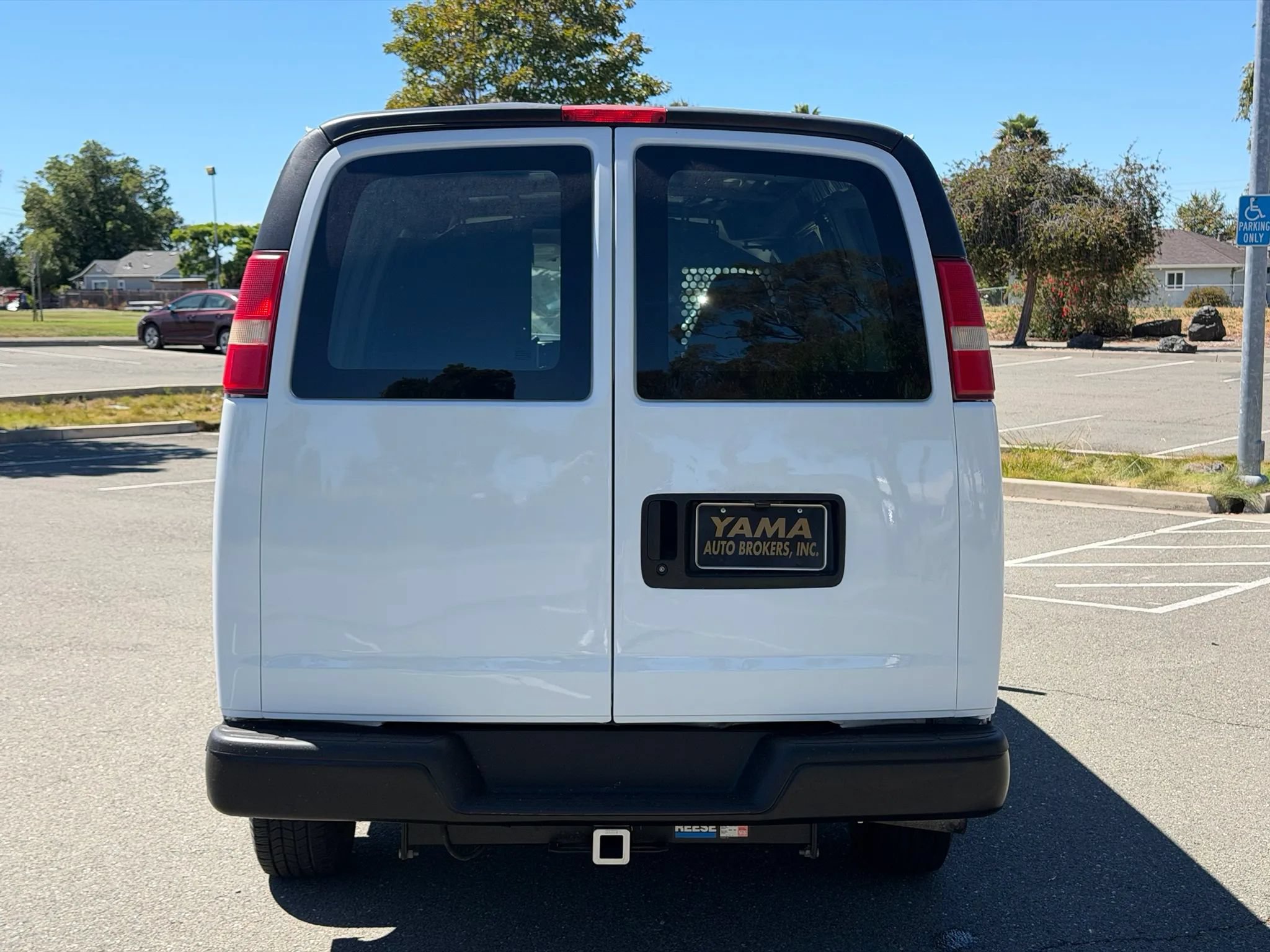 Used 2005 Chevrolet Express 2500 RWD image 7