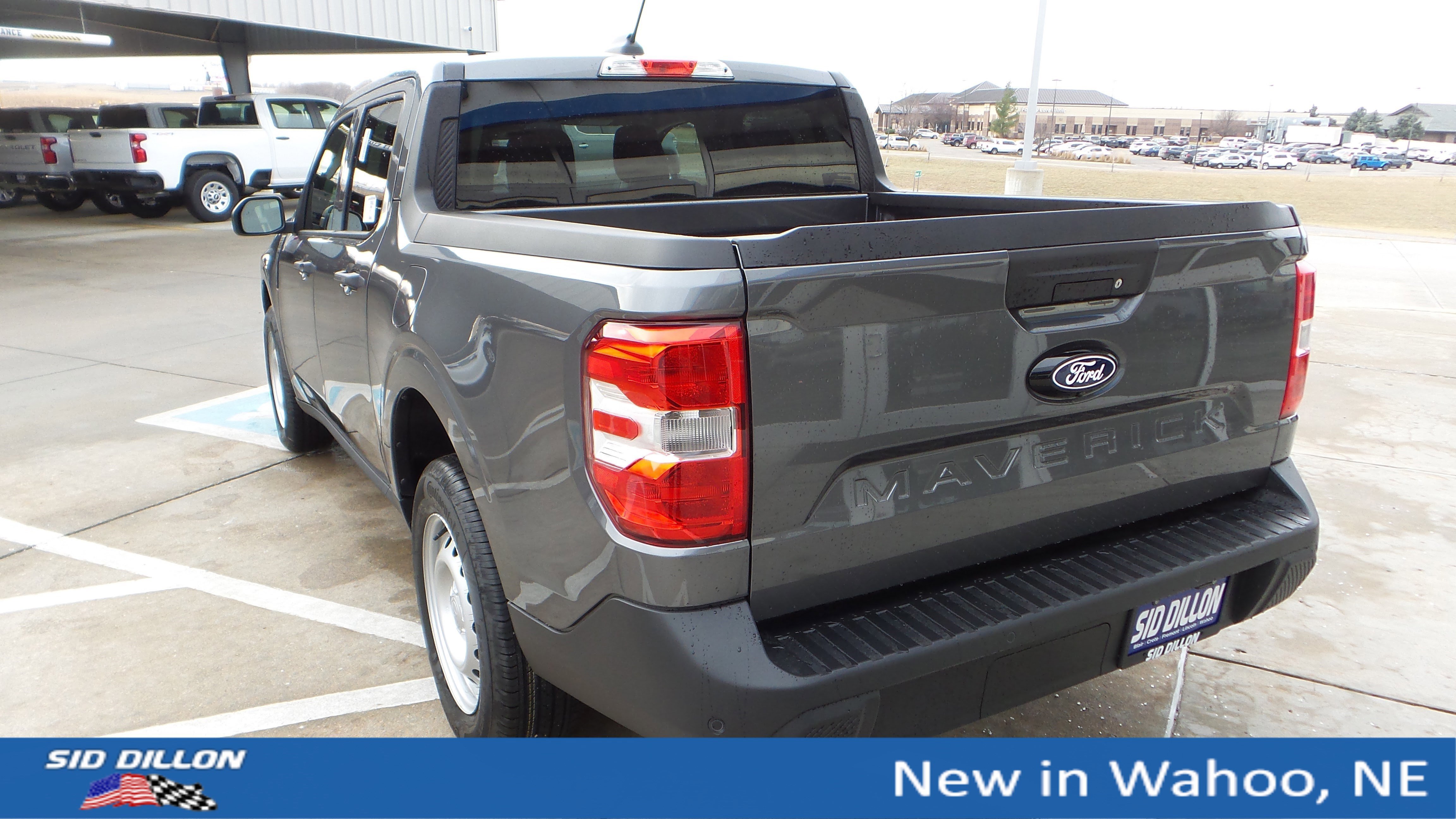 New 2026 Ford Maverick XL image 3