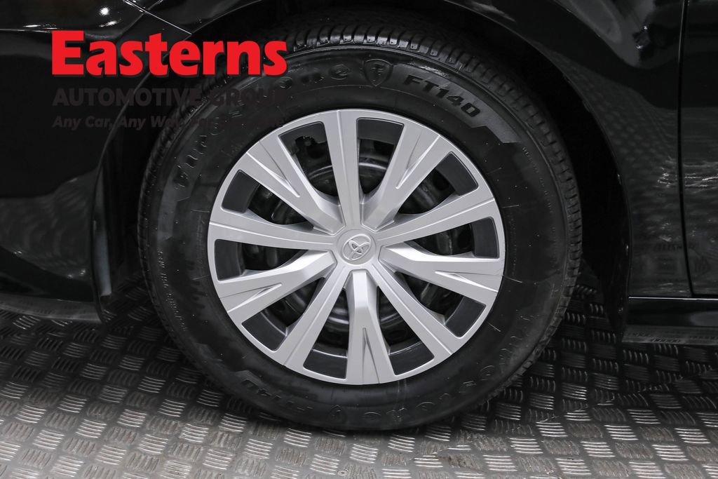 Used 2024 Toyota Camry LE FWD image 31