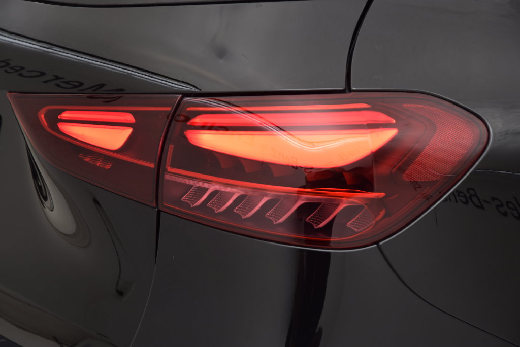 Used 2024 Mercedes-Benz GLA 250 image 14
