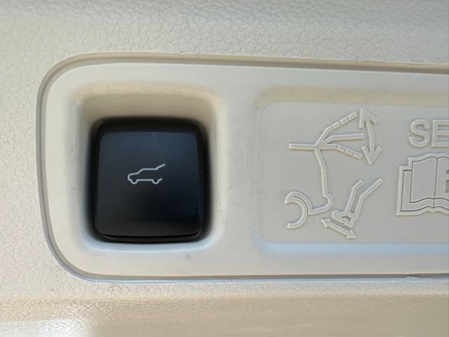 Used 2021 Lincoln Navigator Black Label AWD/4WD image 16