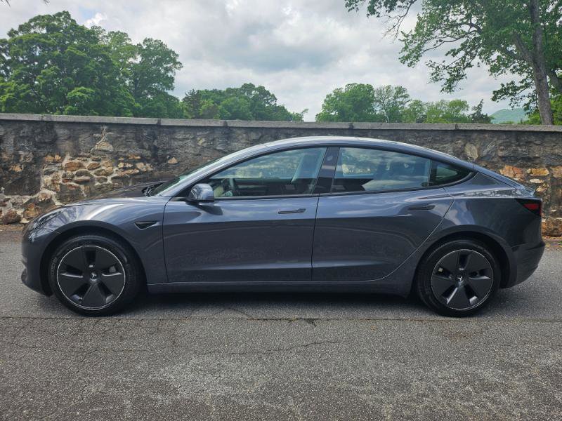 Used 2023 Tesla Model 3 Standard Range RWD image 7