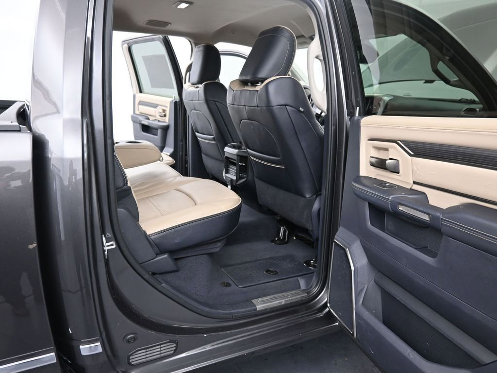 Used 2023 RAM 2500 Limited image 11