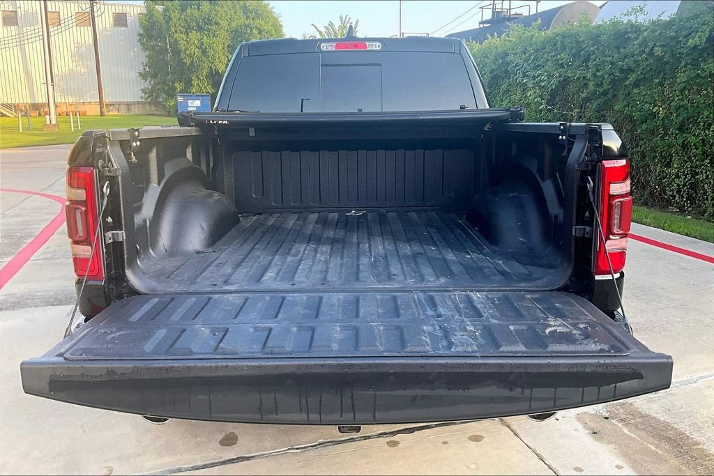 Used 2023 RAM 1500 Laramie RWD image 38