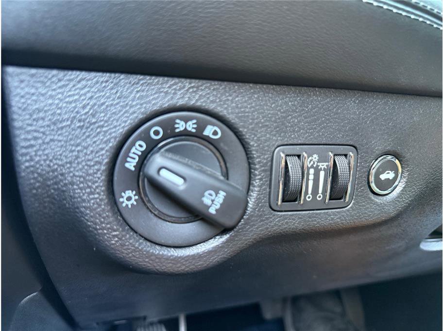 Used 2021 Dodge Challenger R/T Scat Pack w/ Dynamics Package image 29