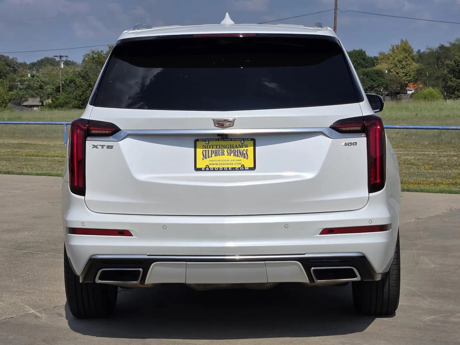 Used 2022 Cadillac XT6 Premium Luxury w/ Technology Package image 5