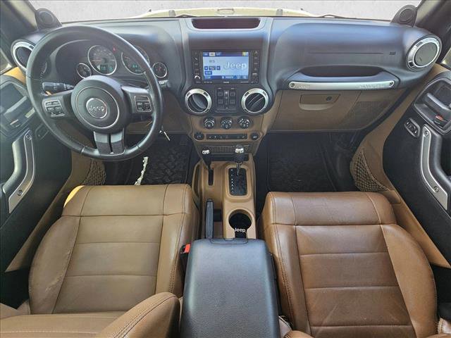 Used 2011 Jeep Wrangler Unlimited Sahara w/ Connectivity Group image 18