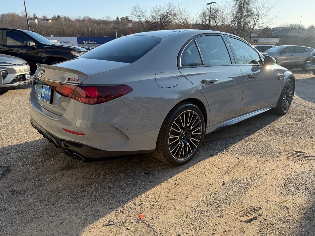 Used 2026 Mercedes-Benz E 53 AMG e 4MATIC Sedan image 8