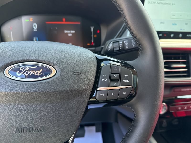 New 2025 Ford Escape SE FWD image 28