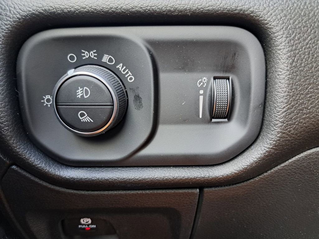 New 2025 RAM 1500 Tradesman image 17