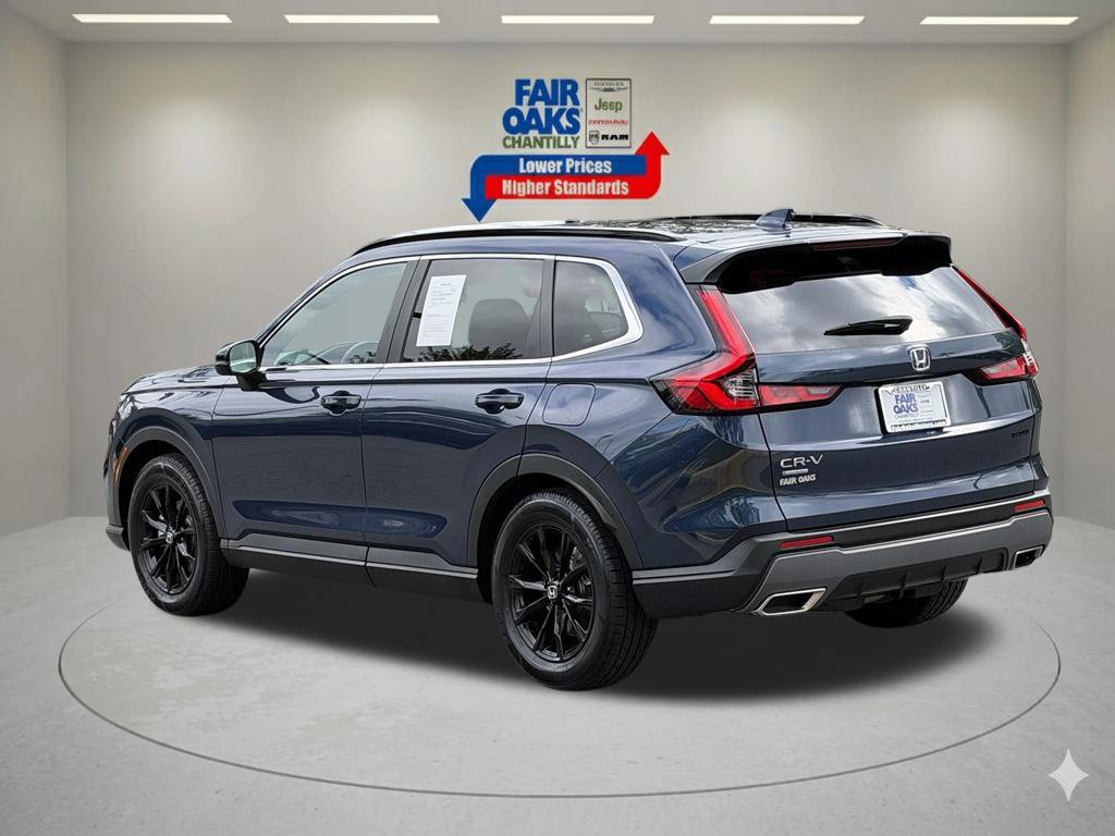 Used 2025 Honda CR-V Sport image 9