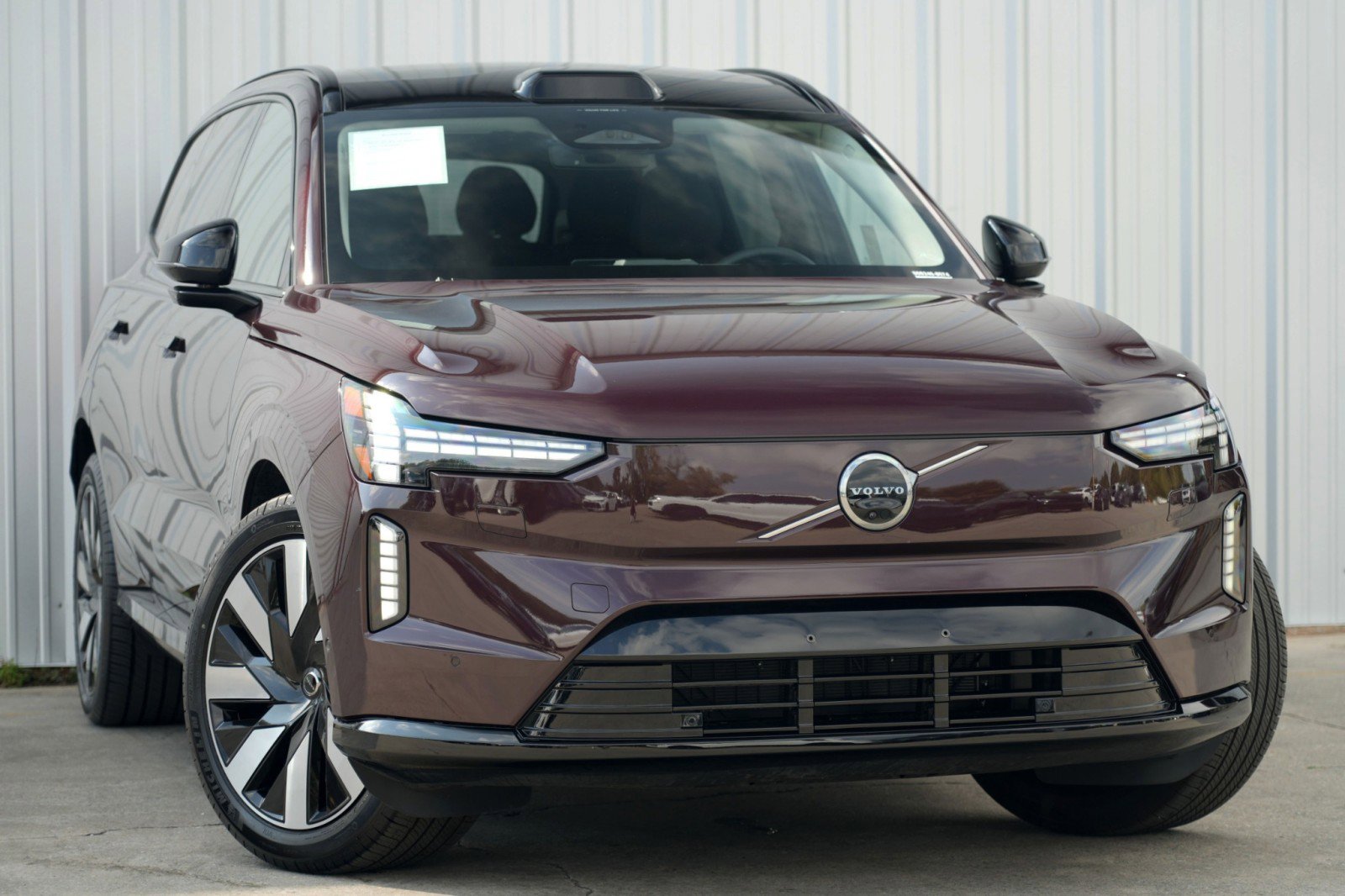 Used 2025 Volvo EX90 Ultra image 4