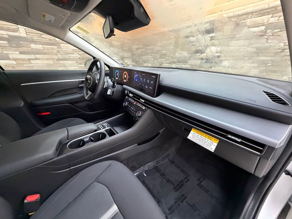 Certified 2025 Hyundai Sonata SEL image 13