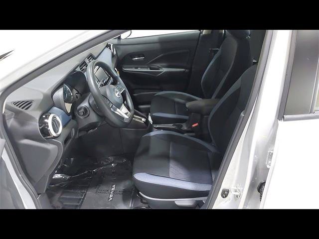 Used 2025 Nissan Versa SV w/ Trunk Package FWD image 20