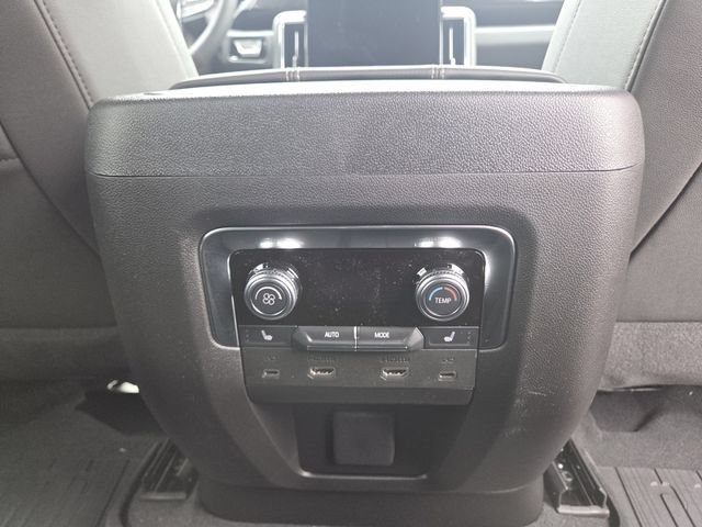 New 2026 GMC Acadia AT4 w/ Luxury Package AWD/4WD image 27