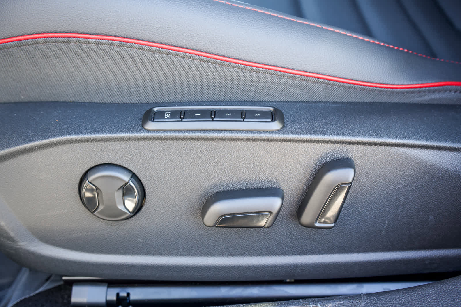 New 2026 Volkswagen GTI SE image 22