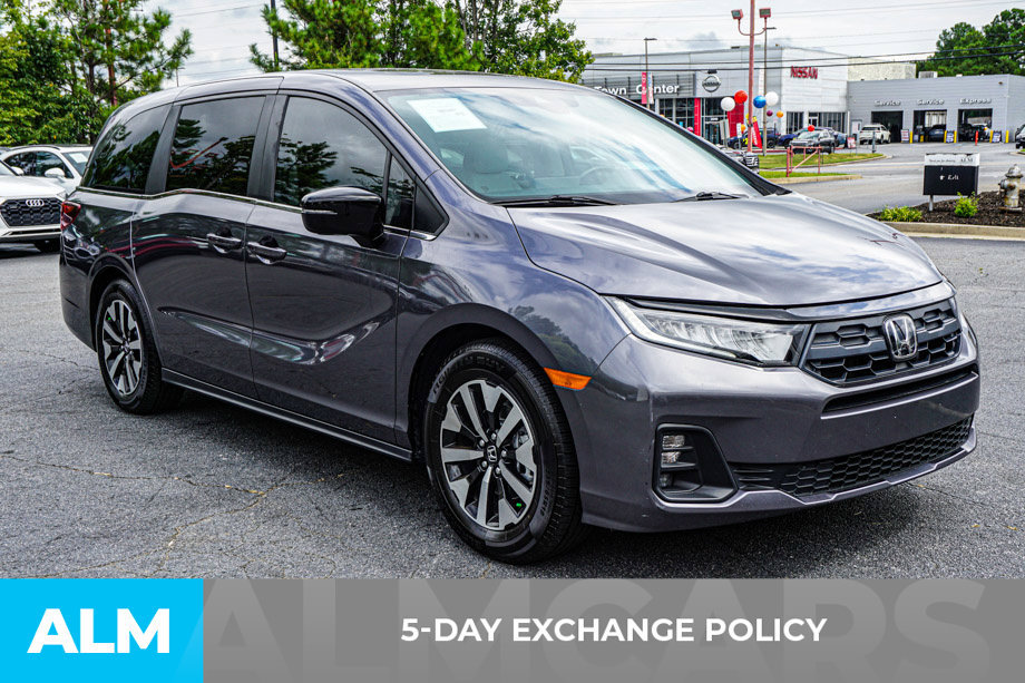 Used 2025 Honda Odyssey EX-L image 3