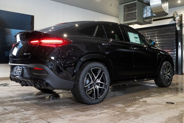 New 2026 Mercedes-Benz GLE 53 AMG 4MATIC Coupe image 6