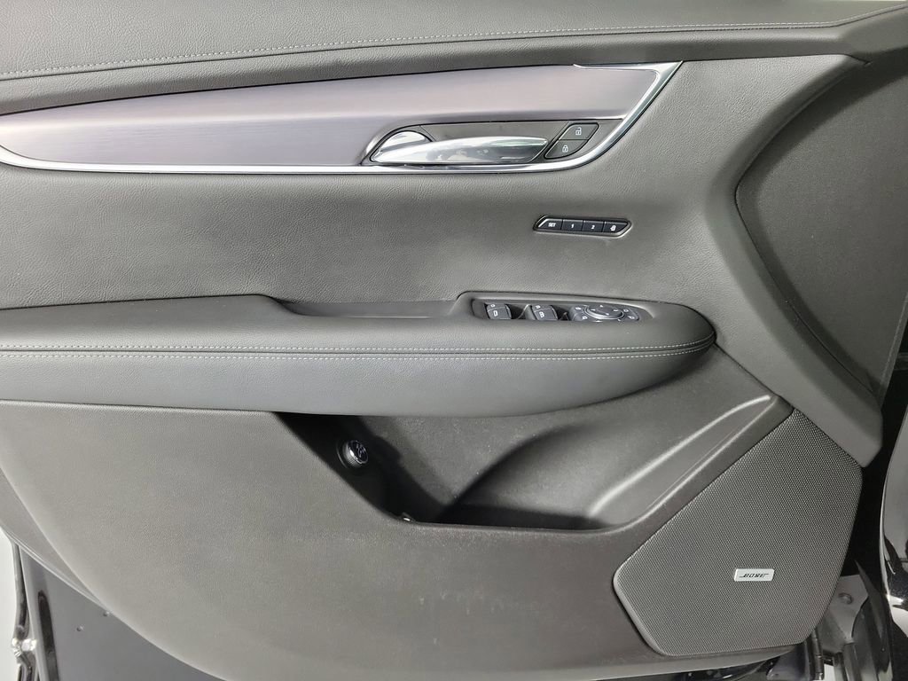 Used 2023 Cadillac XT6 Luxury FWD image 20