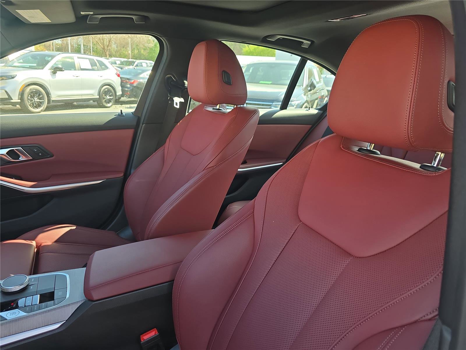 Used 2025 BMW 330i 330i image 17