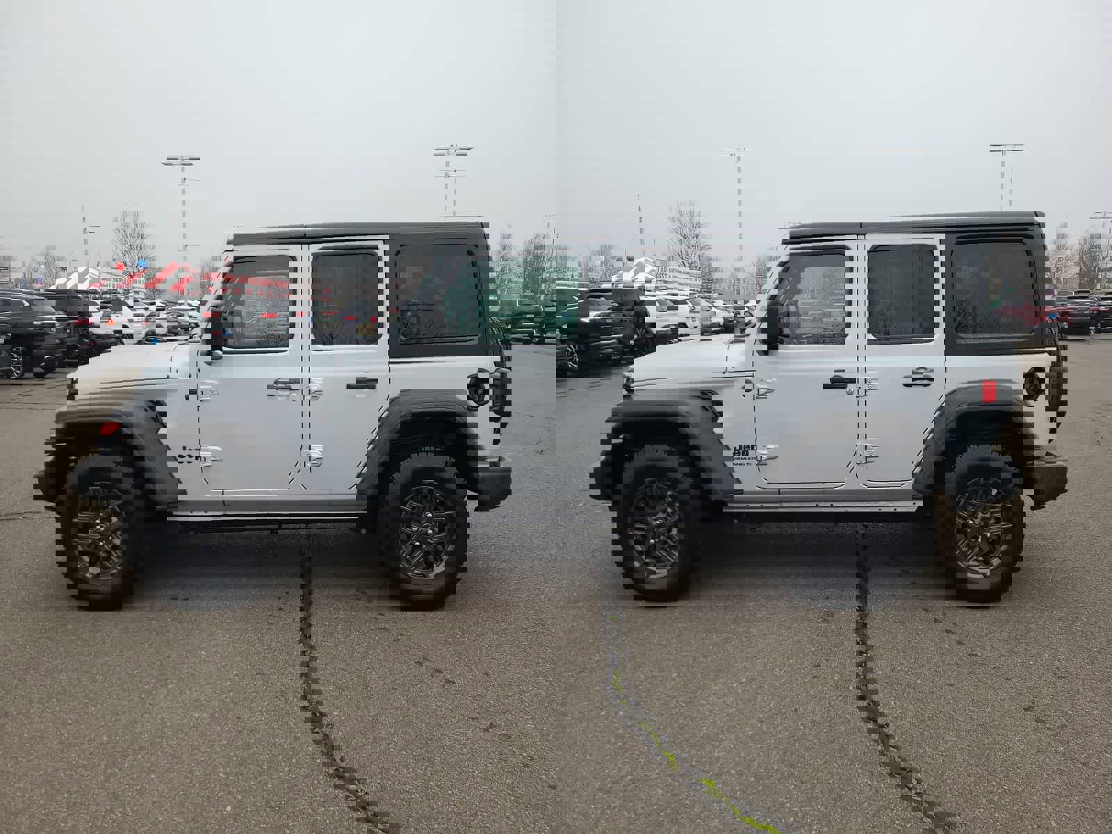 Used 2024 Jeep Wrangler Sport image 11