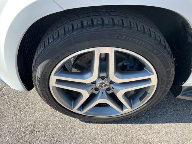 Used 2017 Mercedes-Benz GLS 550 4MATIC image 20