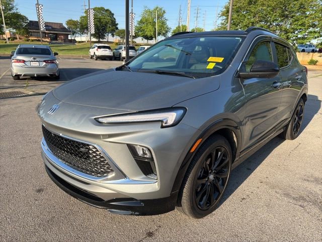 Used 2024 Buick Encore GX Sport Touring w/ Experience Buick Package image 8